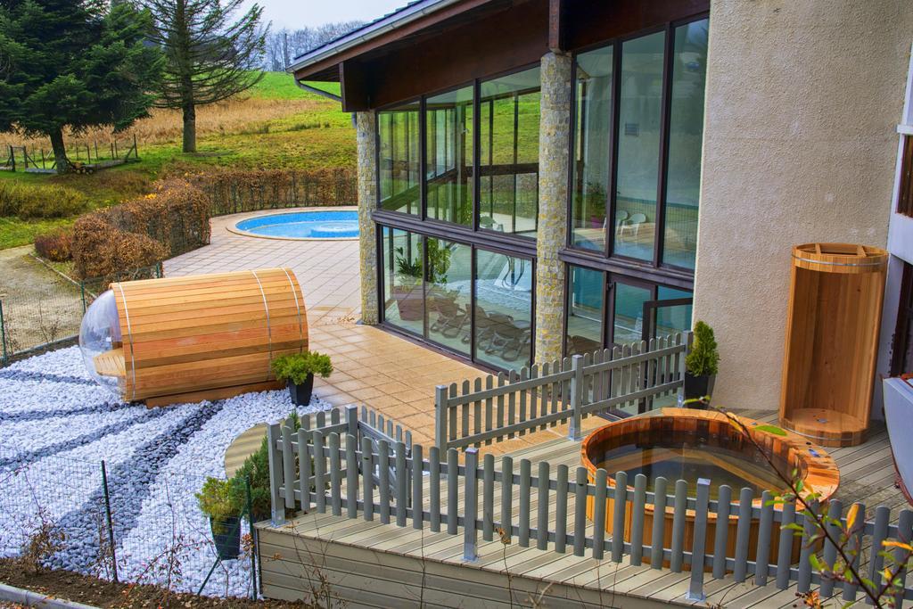 Aec Vacances - Forgeassoud Saint-Jean-de-Sixt Buitenkant foto